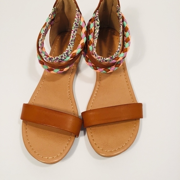 AEO Open Toe Zipper Heel Sandals Sz 3.5 - Picture 2 of 8